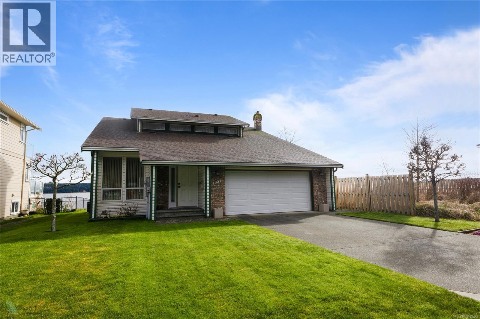 1081 Island Hwy S