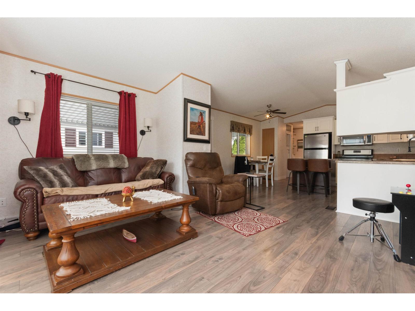 46 24330 FRASER HIGHWAY