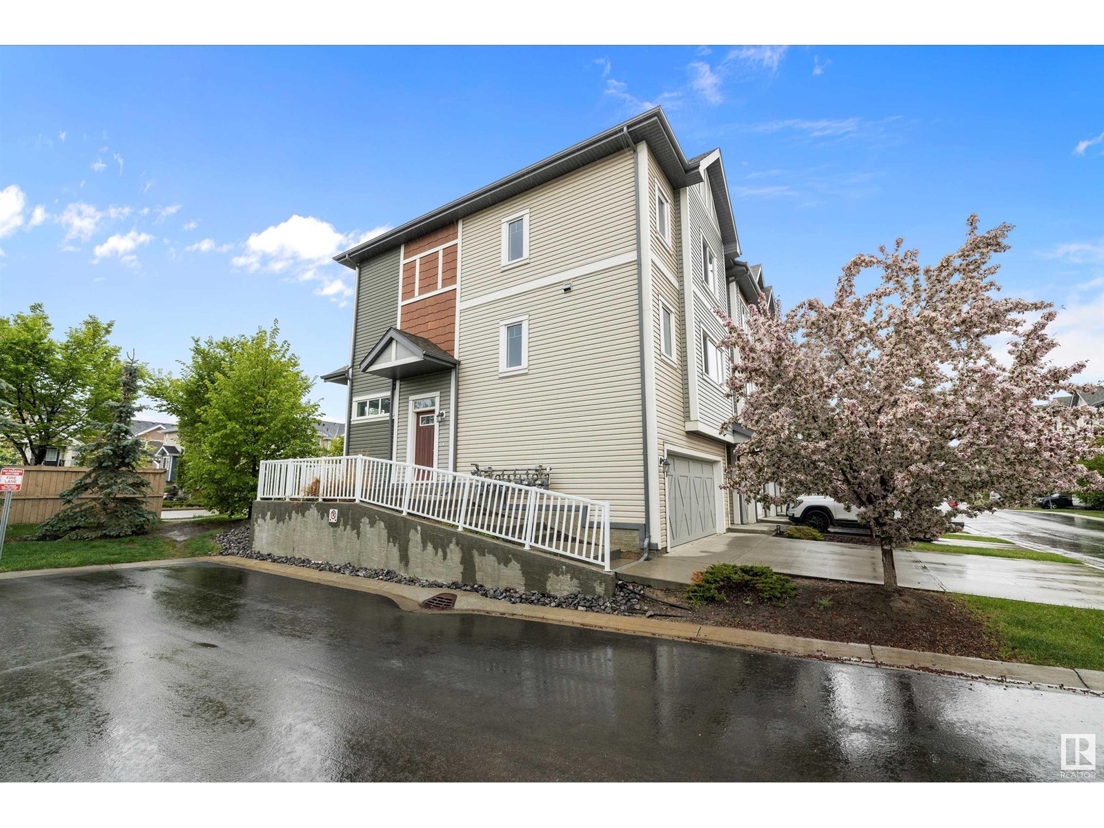 #11 320 Secord Blvd NW NW