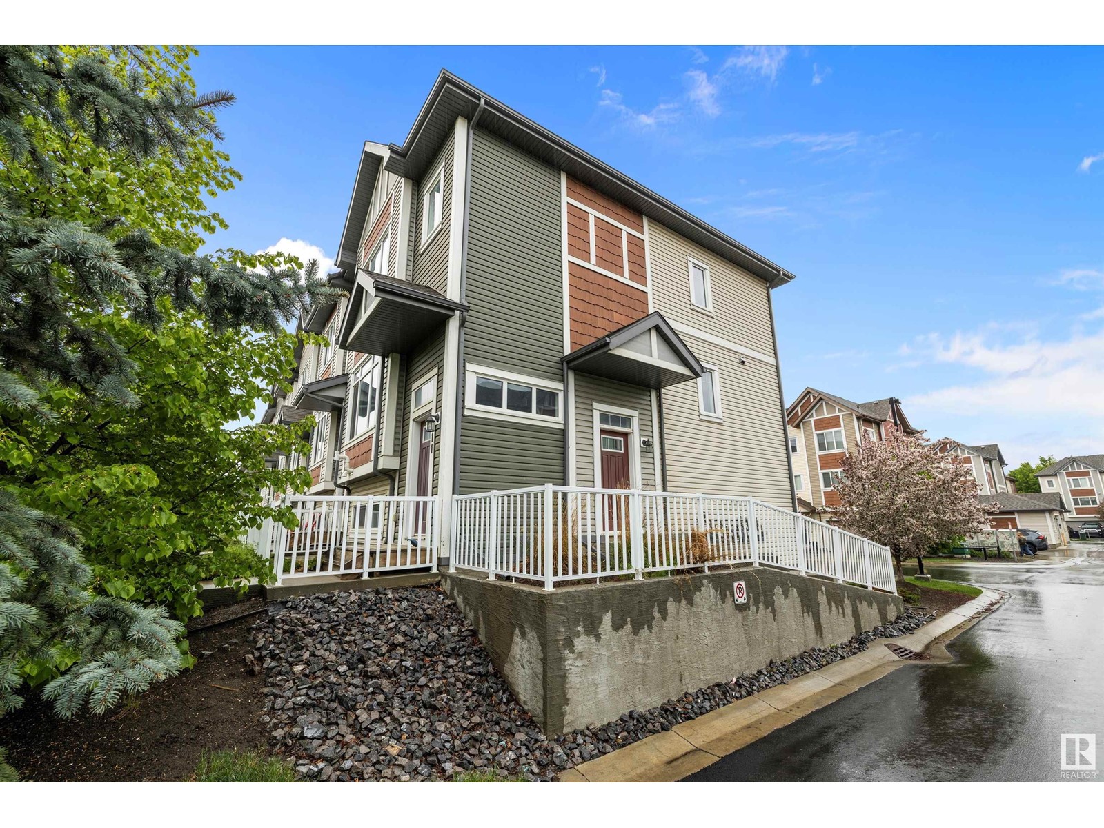 #11 320 Secord Blvd NW NW