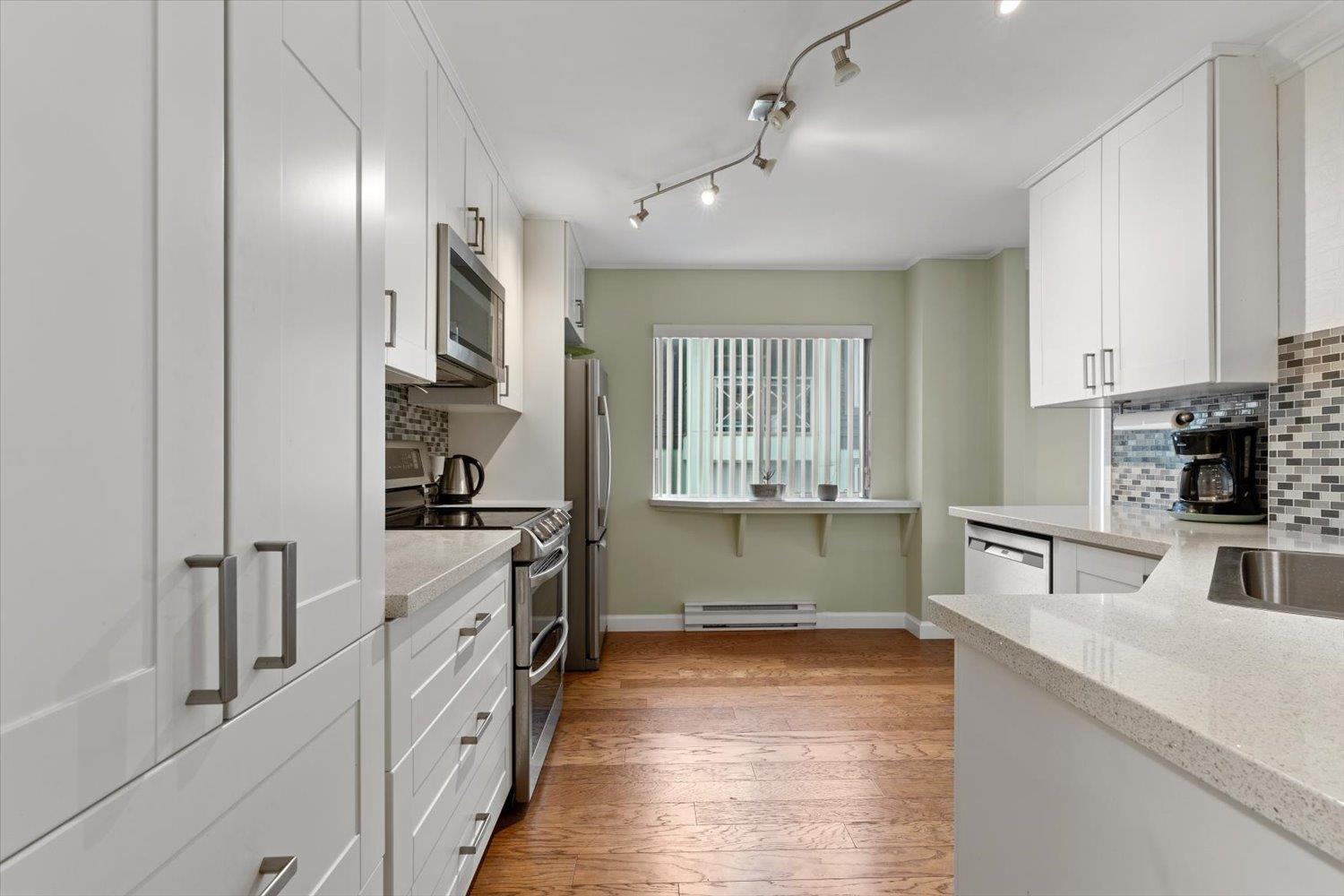 303 45765 SPADINA AVENUE|Chilliwack Downtown