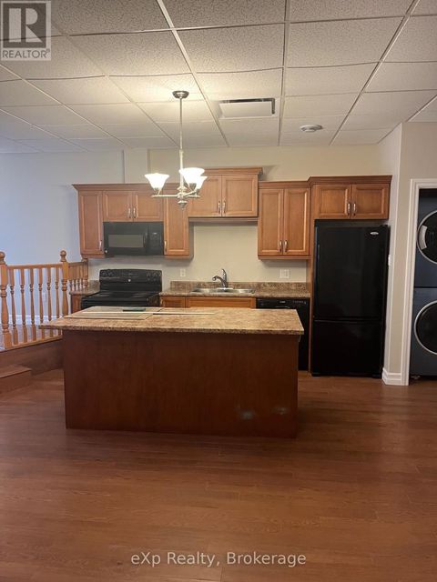 2 - 807 QUEEN STREET Kincardine ON N2Z2Y2