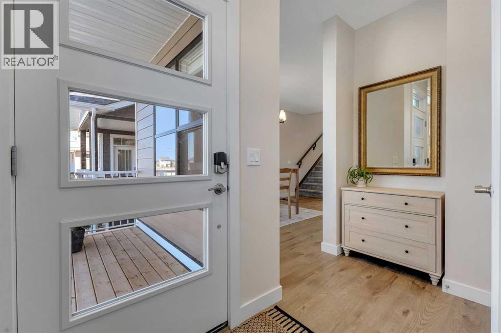 547 Rowmont Boulevard NW