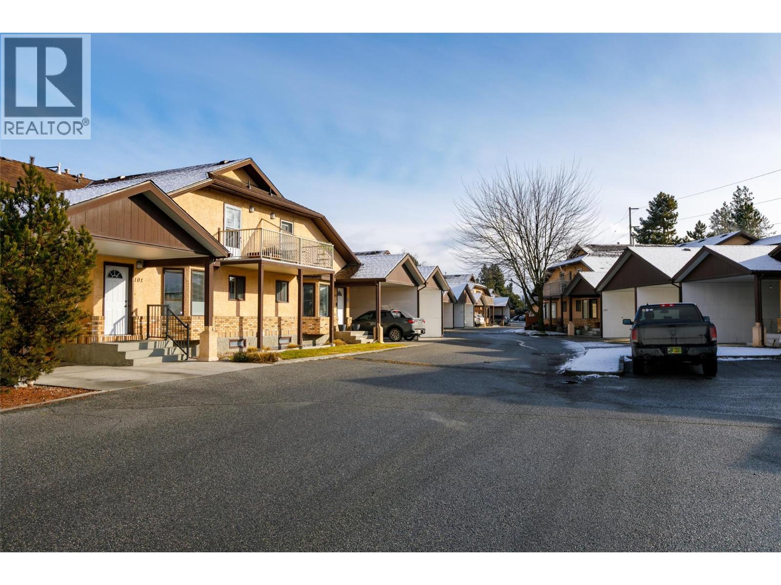 1855 Leckie Road Unit# 108