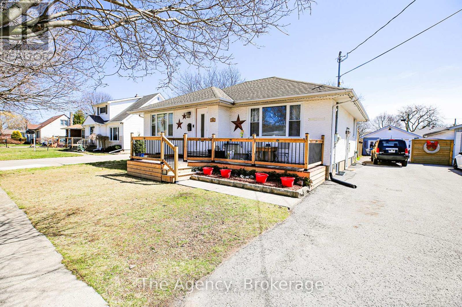14 HEYWOOD AVENUE