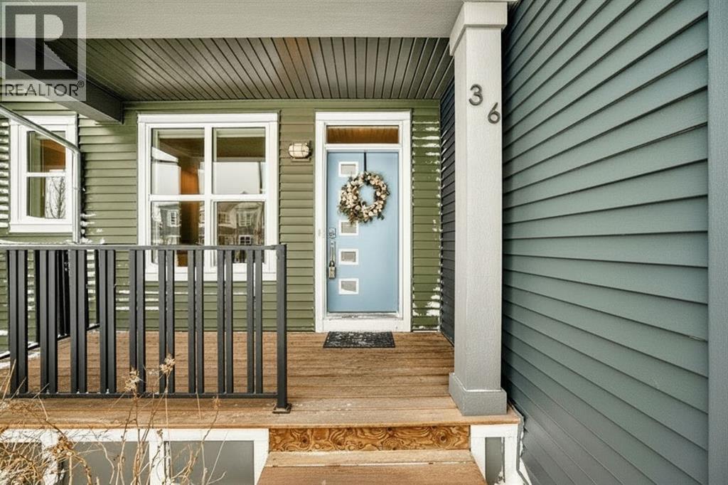 36 Carringvue Way NW