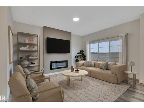 8821 223A ST NW Edmonton AB T5T7X2