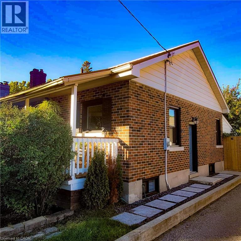 34 CHRISTOPHER Drive