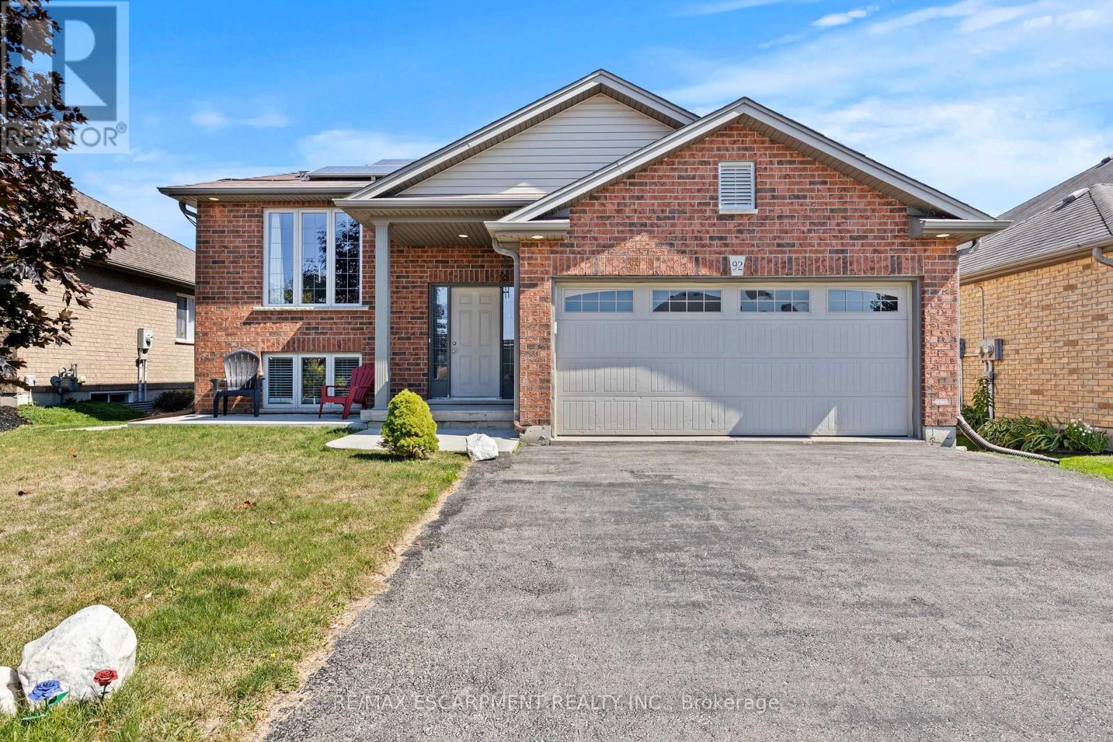 92 WHITE WATER DRIVE