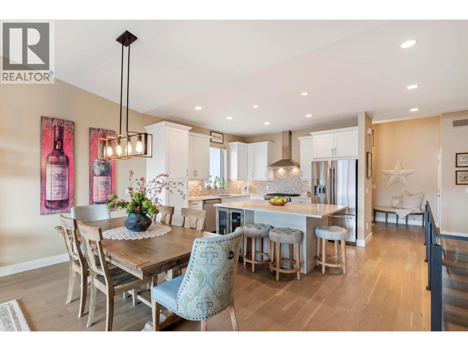 1768 Slateview Crescent