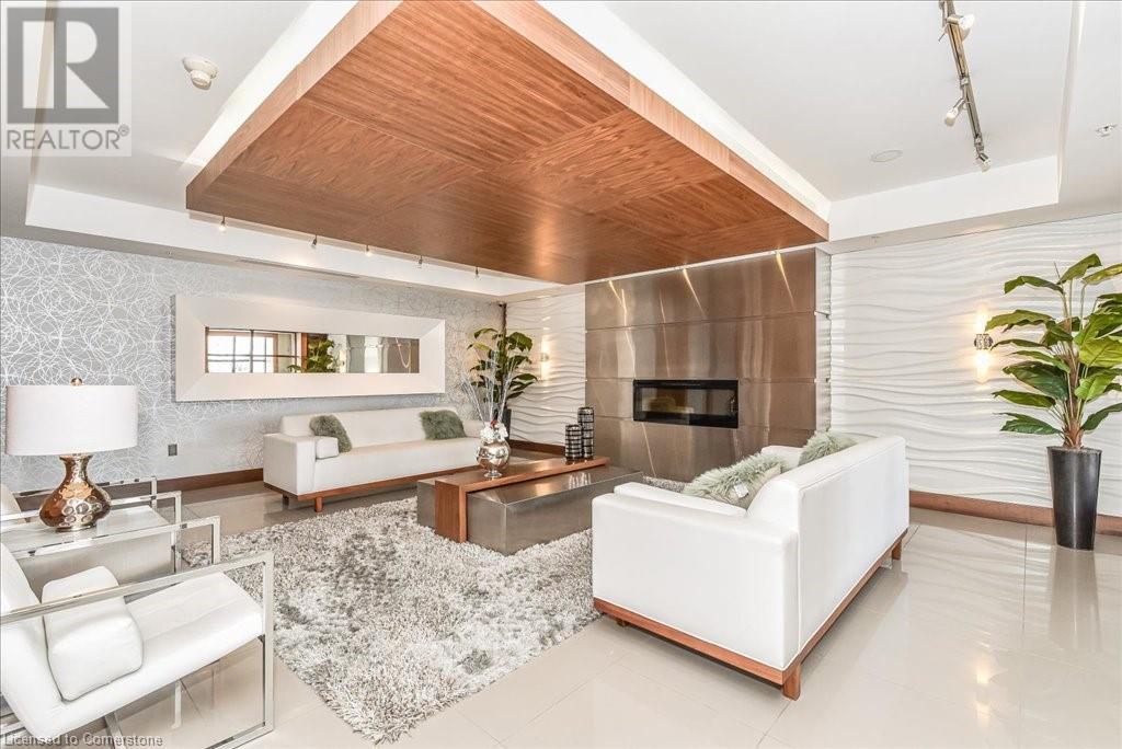 112 BENTON Street Unit# 317