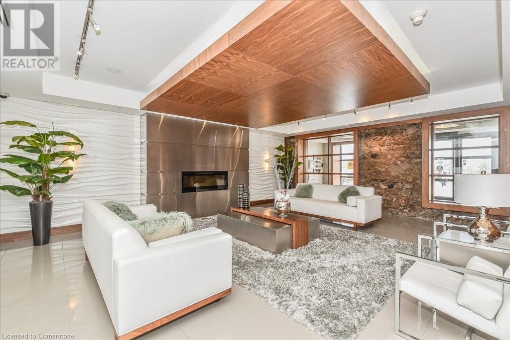 112 BENTON Street Unit# 317