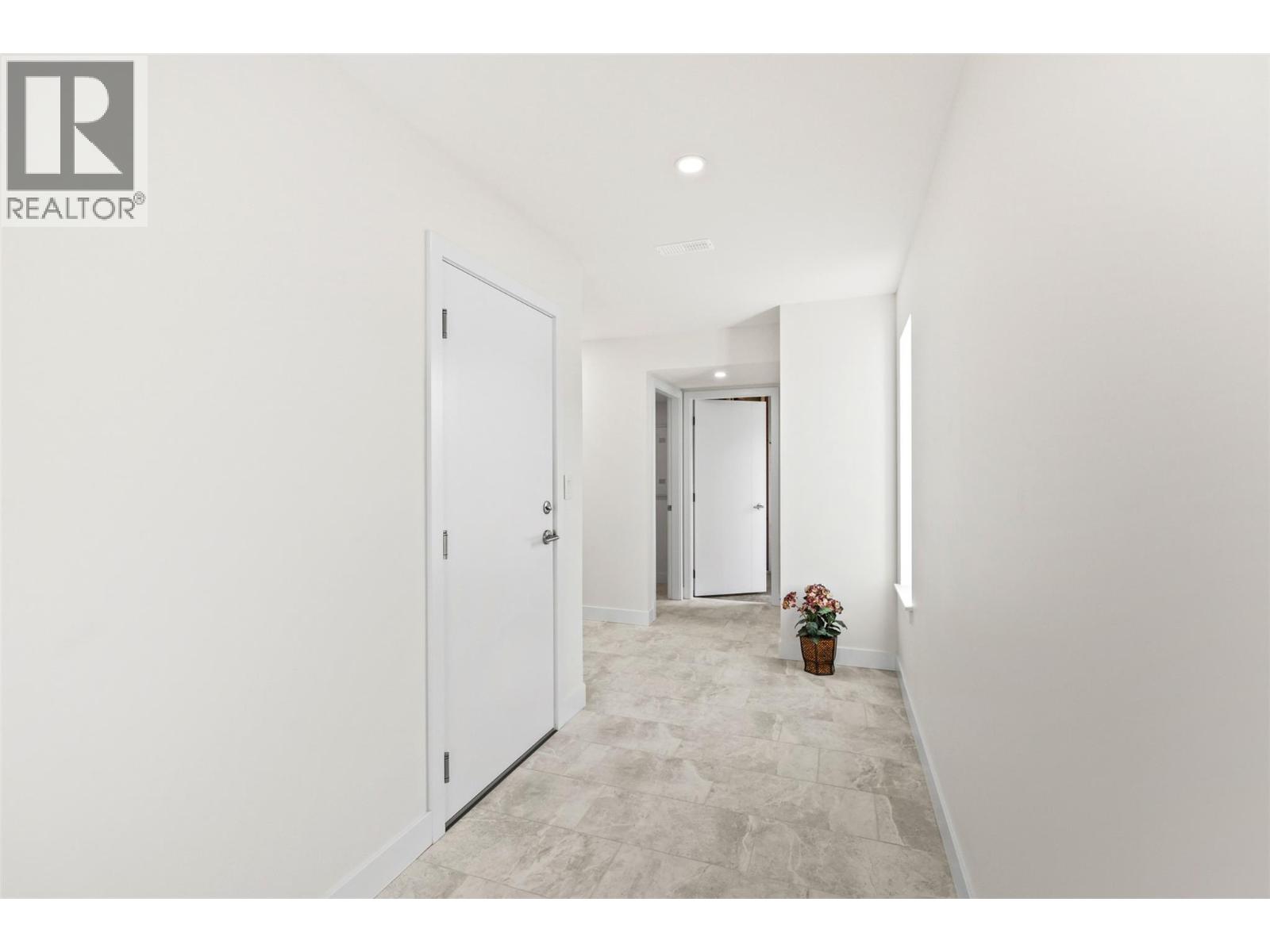 2050 Grasslands Boulevard Unit# 138