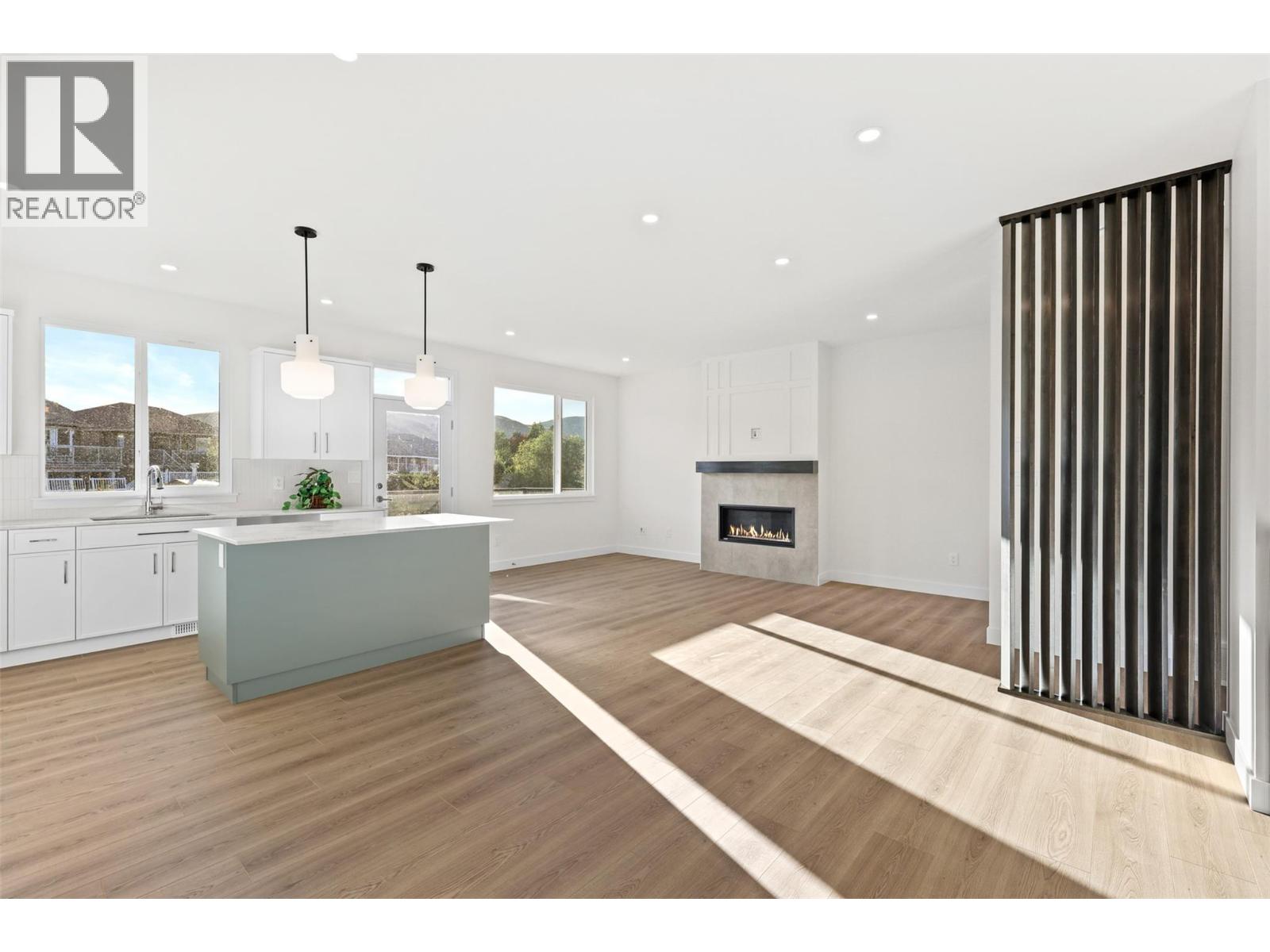 2050 Grasslands Boulevard Unit# 138