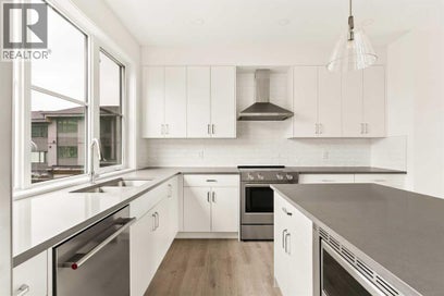 91, 1453 Na'a Drive SW Calgary AB T3H6H7