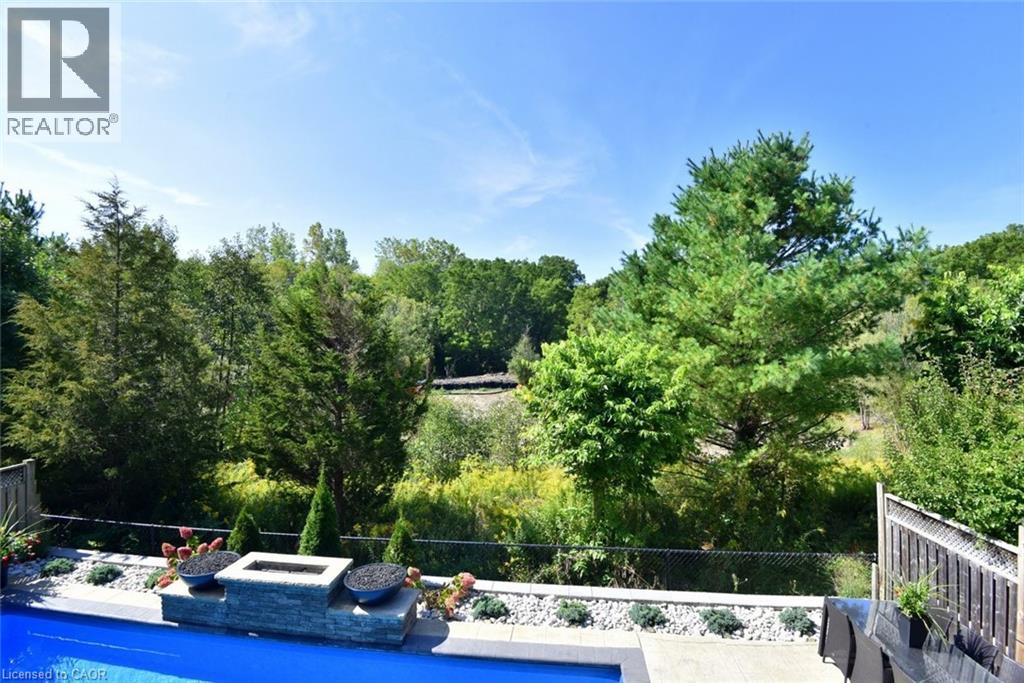 483 VALRIDGE Drive