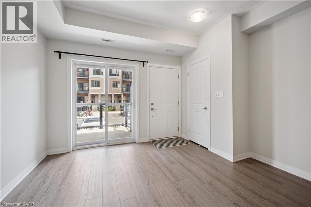 25 ISHERWOOD Avenue Unit# C34