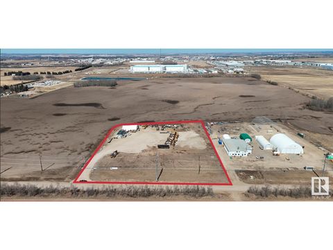 26322 524 Township RD Rural Parkland County AB T7X5B2