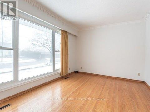 427 FAIRLEIGH AVENUE Oshawa (McLaughlin) ON L1J2W4