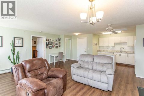 344, 56 Carroll Crescent Red Deer AB T4P3Y3