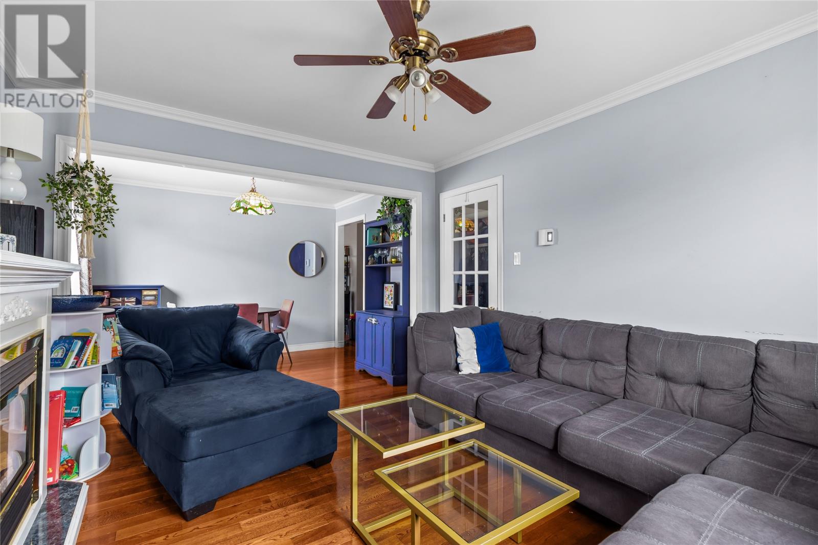 11 Emerald Drive