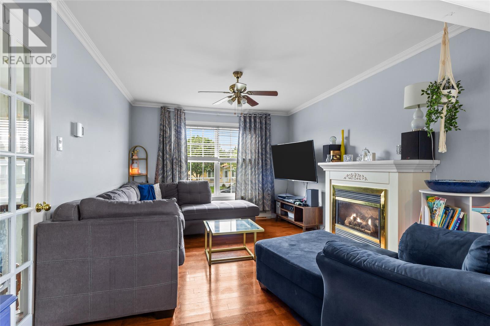 11 Emerald Drive