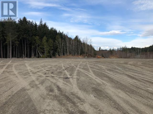 DL251 W 16 HIGHWAY