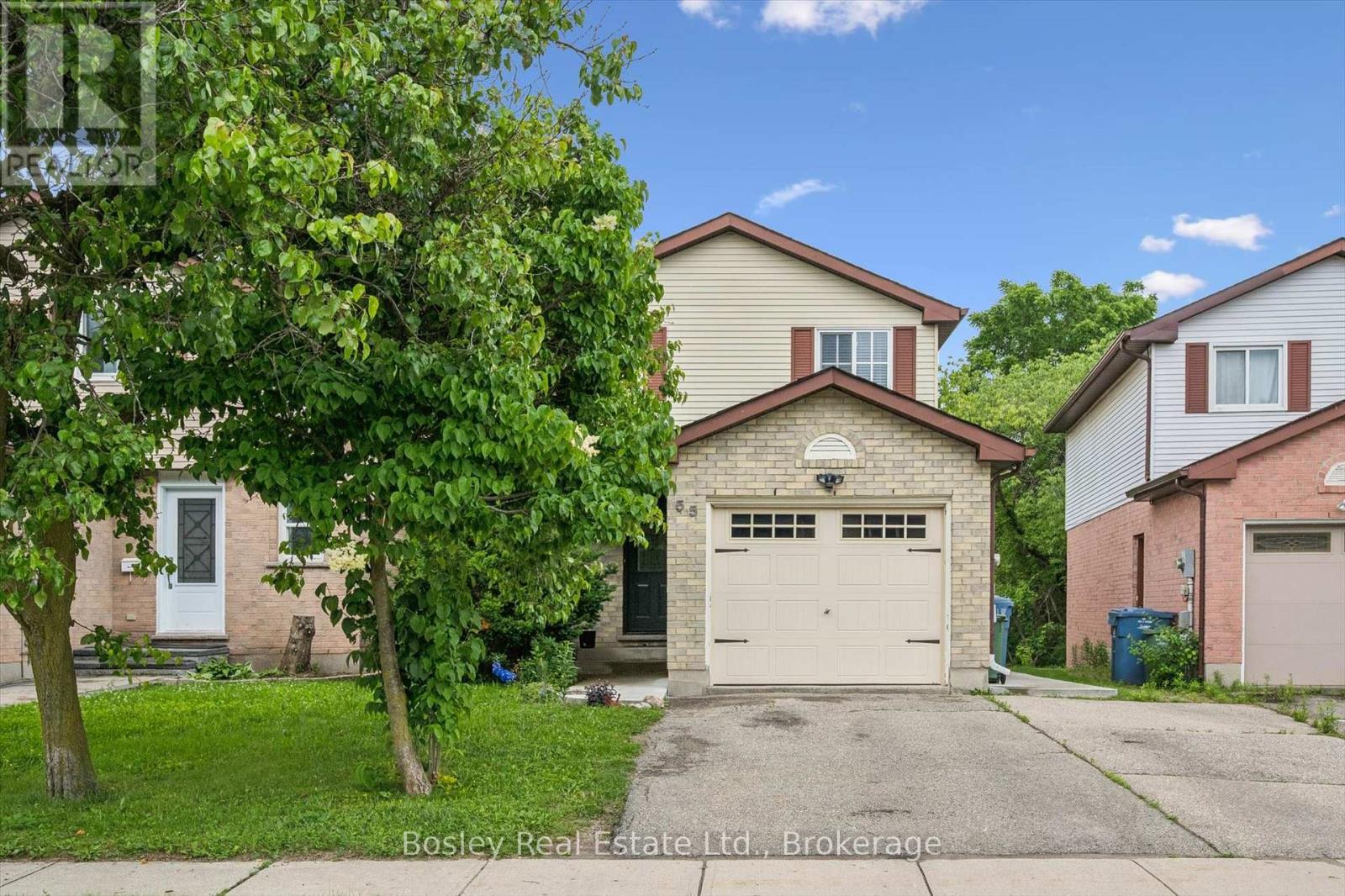 Photo 1 of 45 — 55 KOCH DRIVE, Guelph (Kortright West), ON N1G4G7