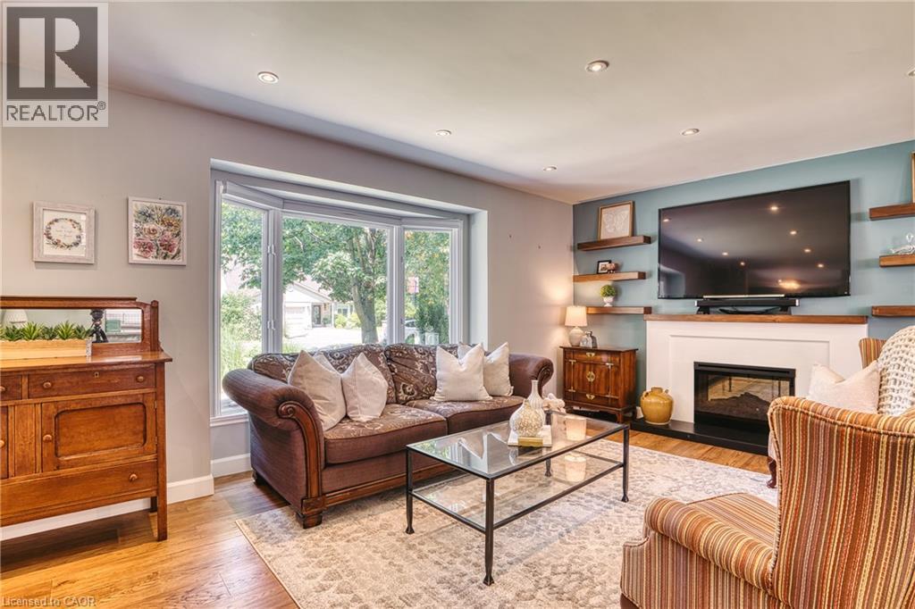 127 BLENHEIM Road