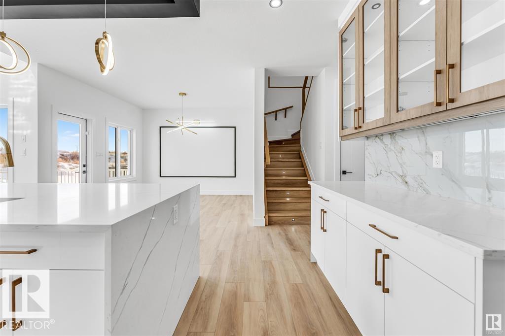 453 CRYSTAL CREEK LI