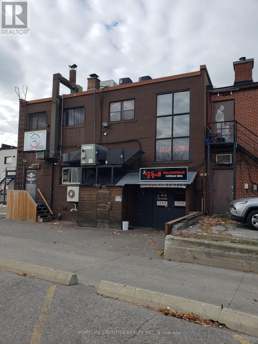 6347 YONGE STREET