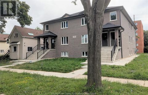 478 JANETTE AVENUE Windsor ON N9A4Z5