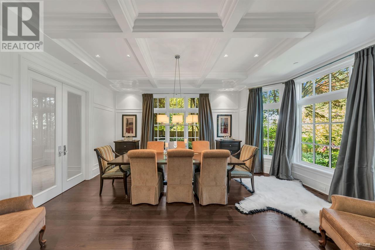 3416 CEDAR CRESCENT