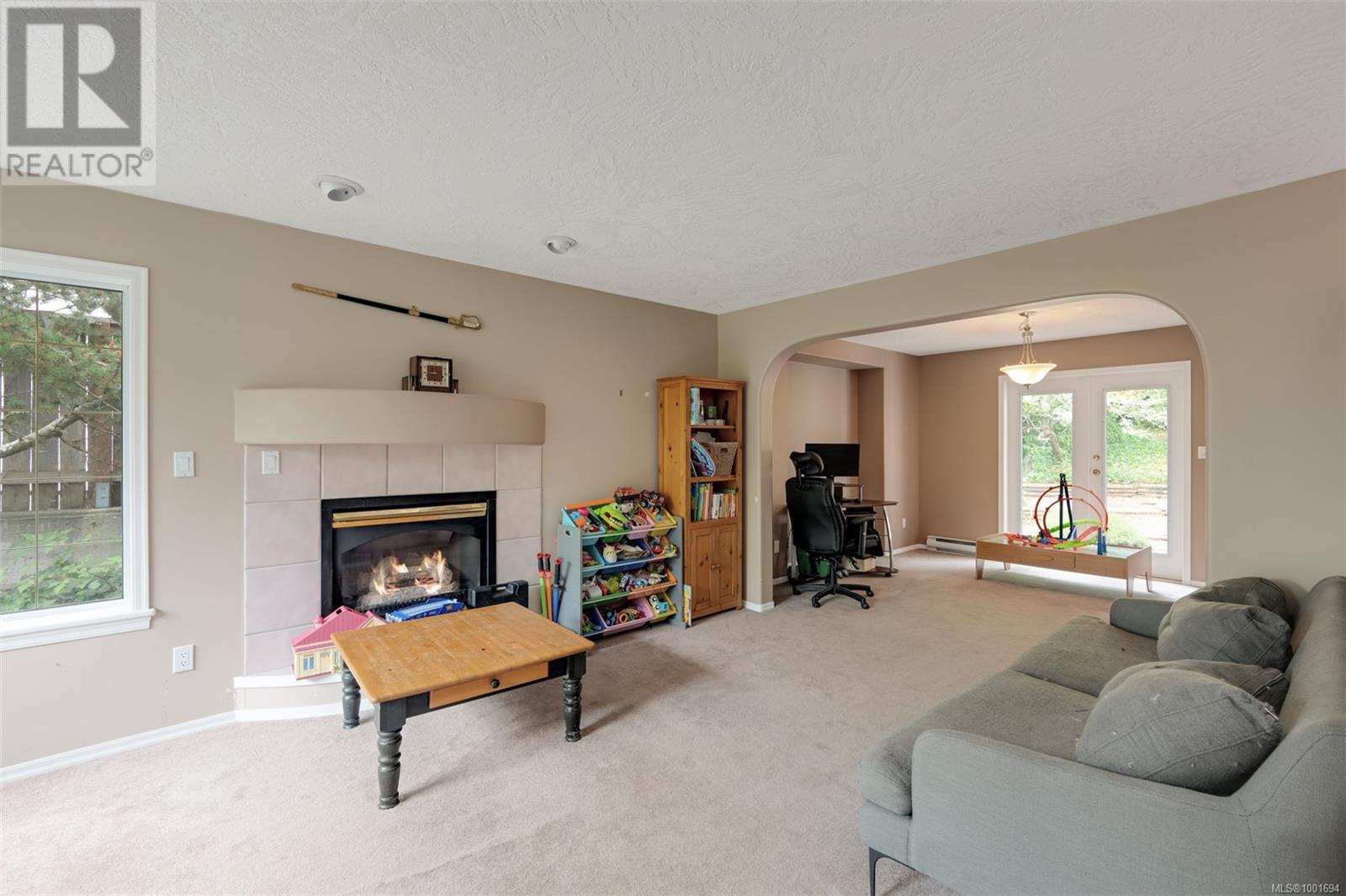 2438 Valleyview Pl
