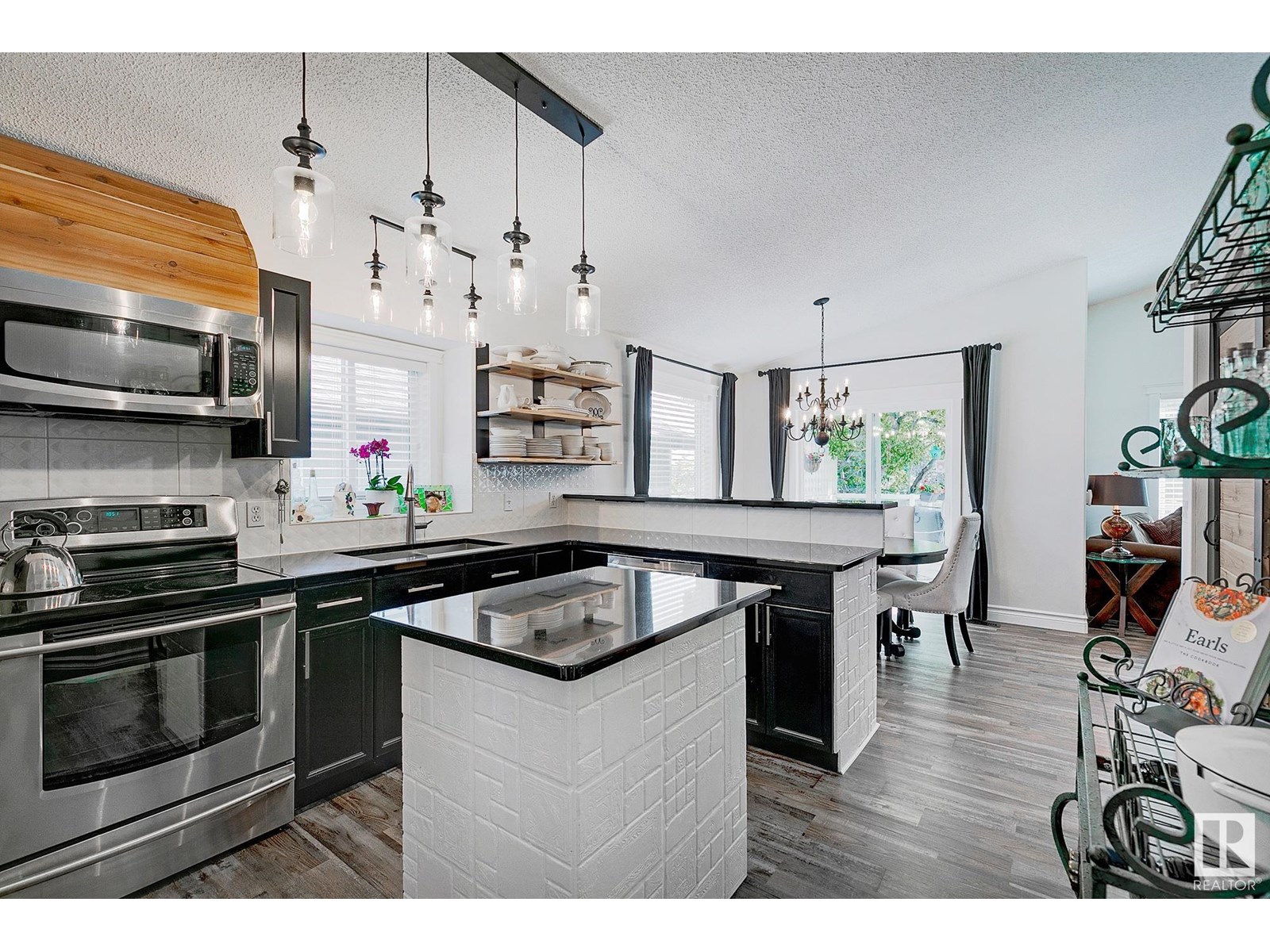 15003 128 ST NW
