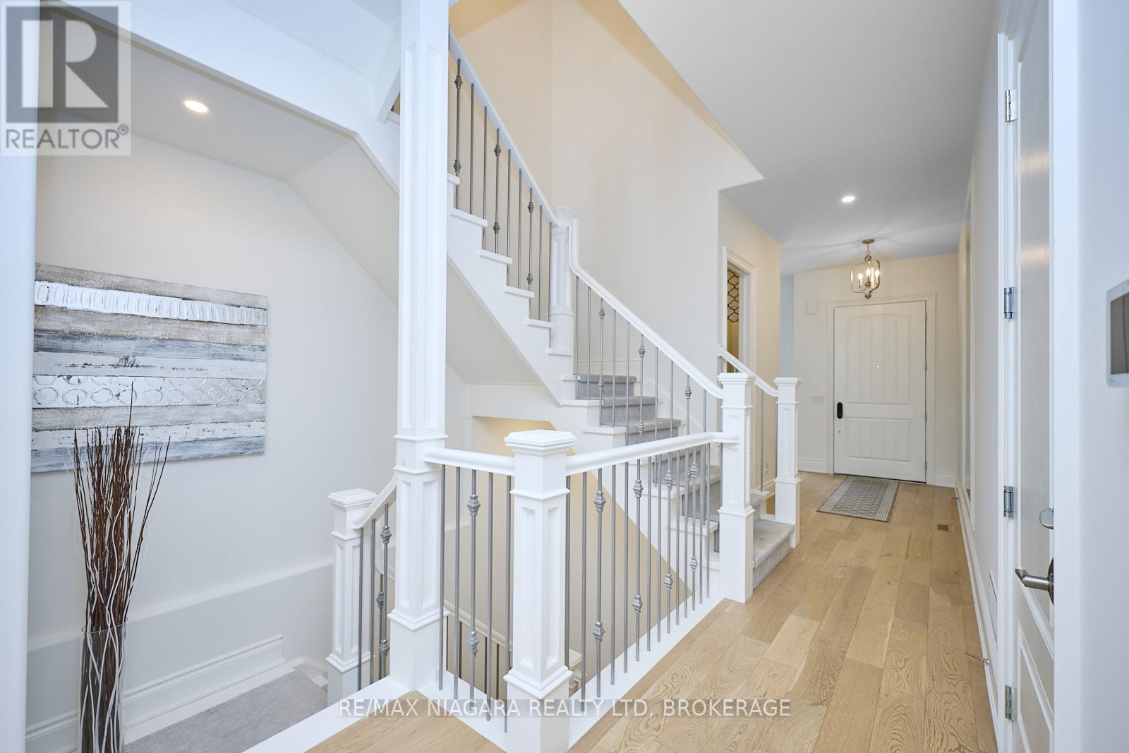 15 ARBOURVALE COMMON