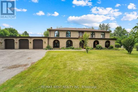 805 CENTRE ROAD Hamilton ON L8B1M4