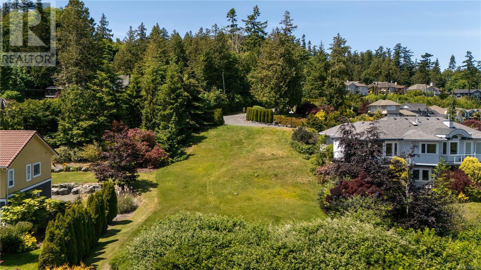 7003 Beach View Crt