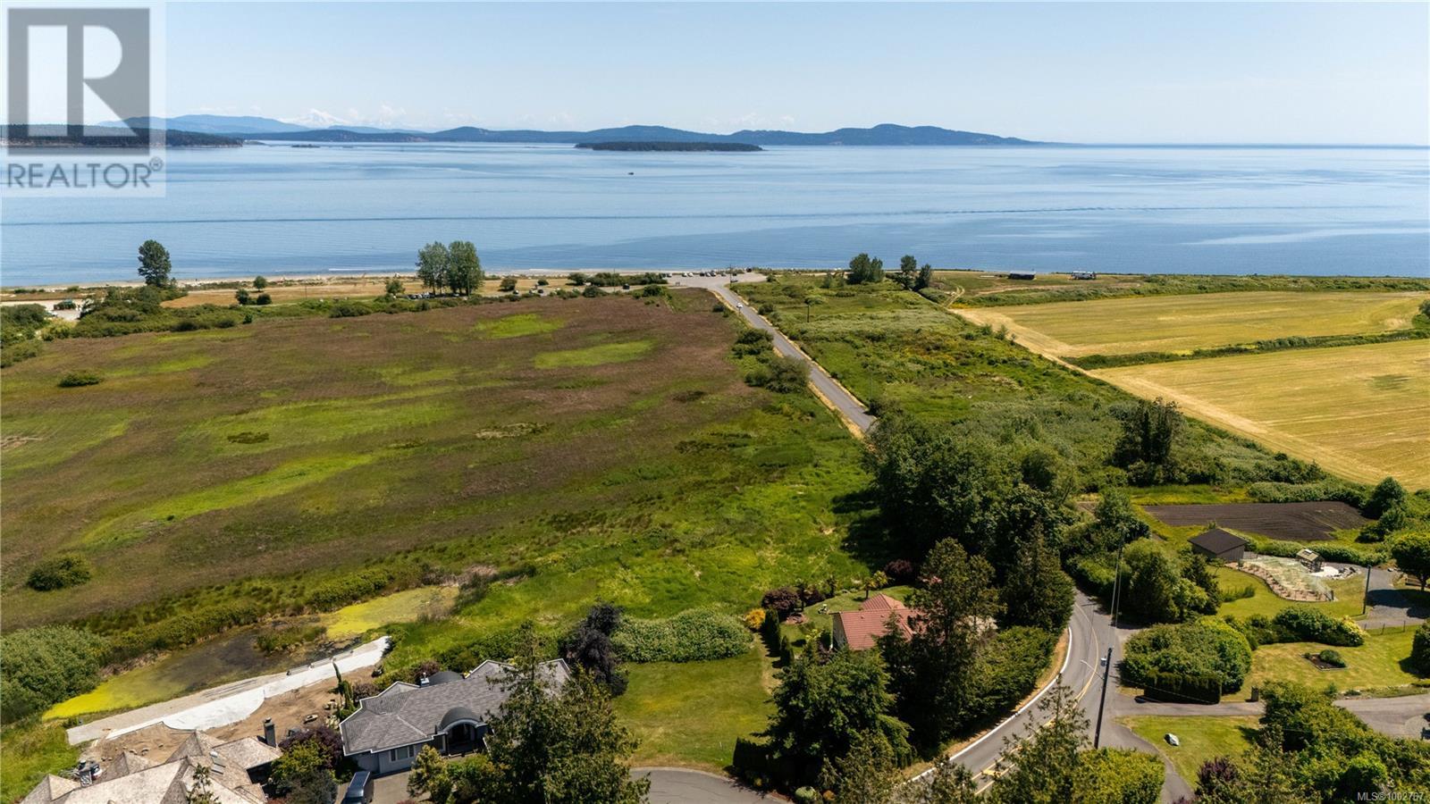 7003 Beach View Crt
