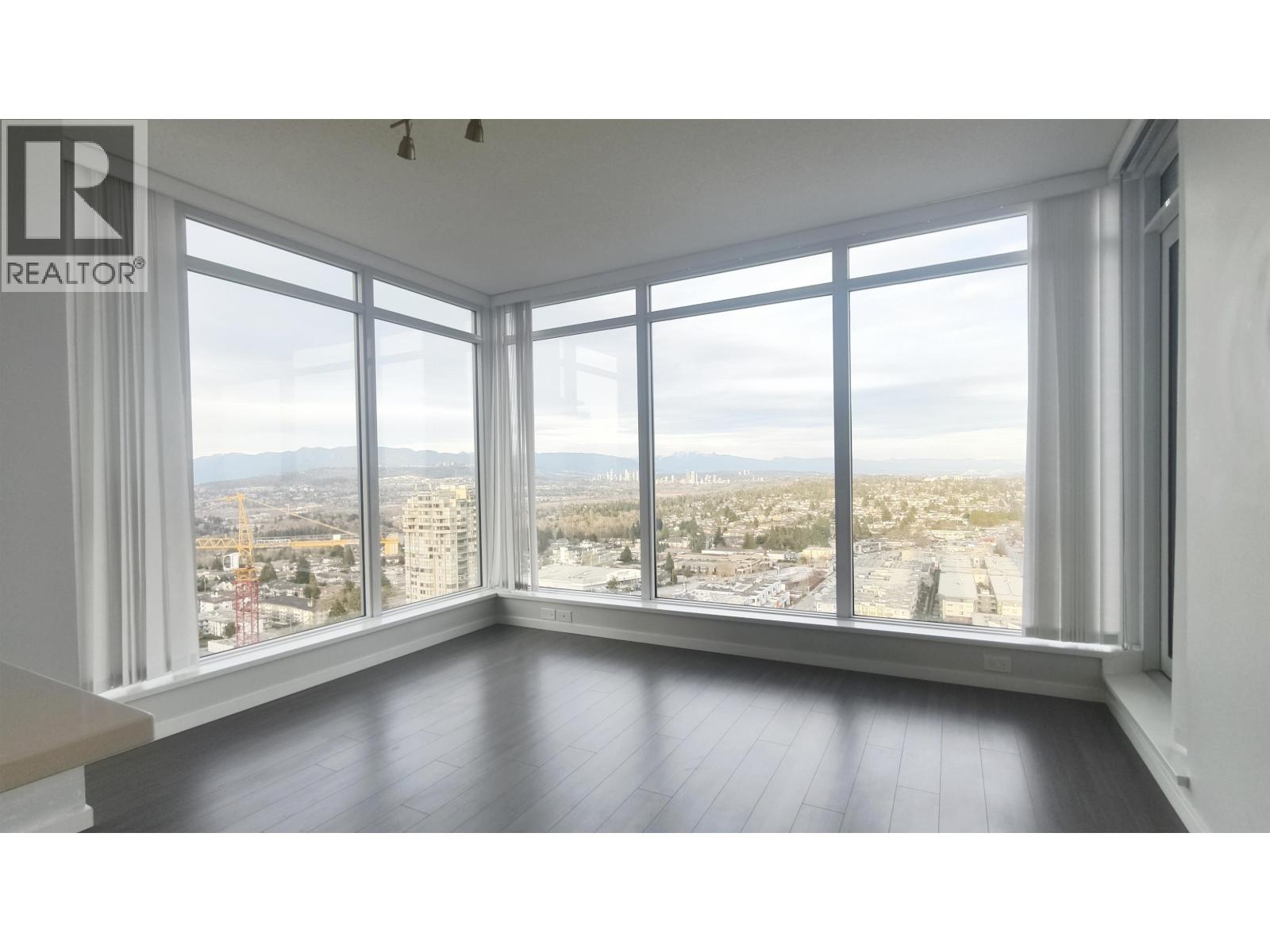 2906 6700 DUNBLANE AVENUE