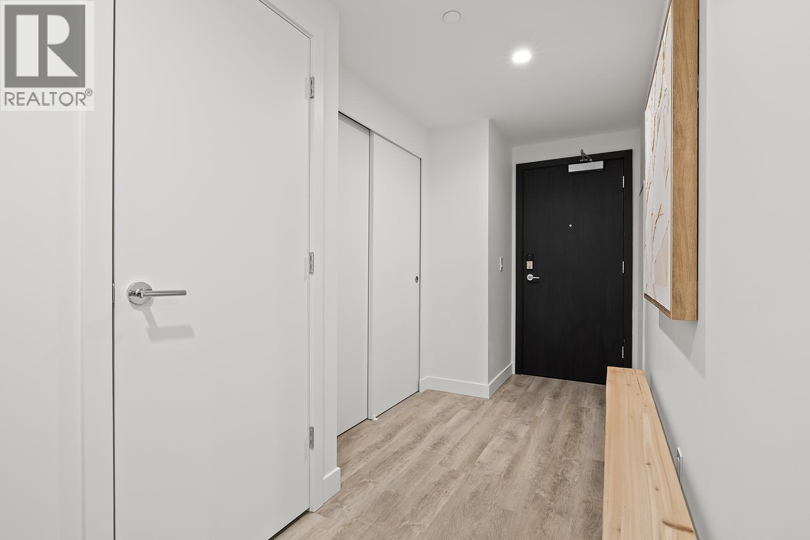 238 Leon Avenue Unit# 2007