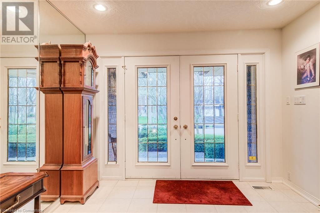225 CORRIE Crescent