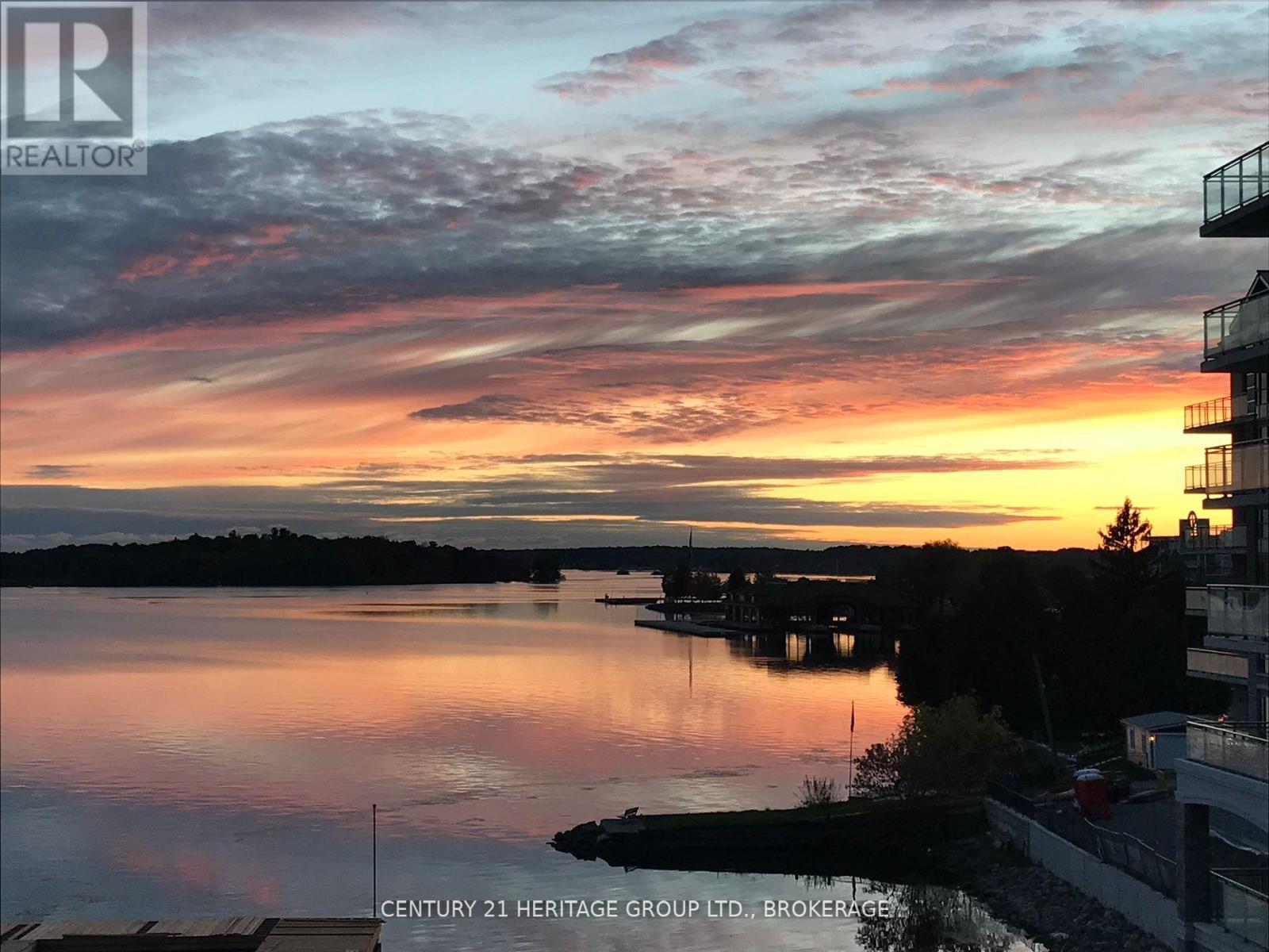 306 - 129 SOUTH STREET