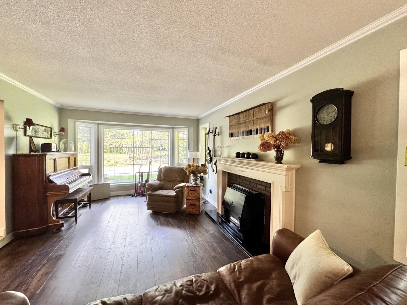 52394 YALE ROAD|Rosedale