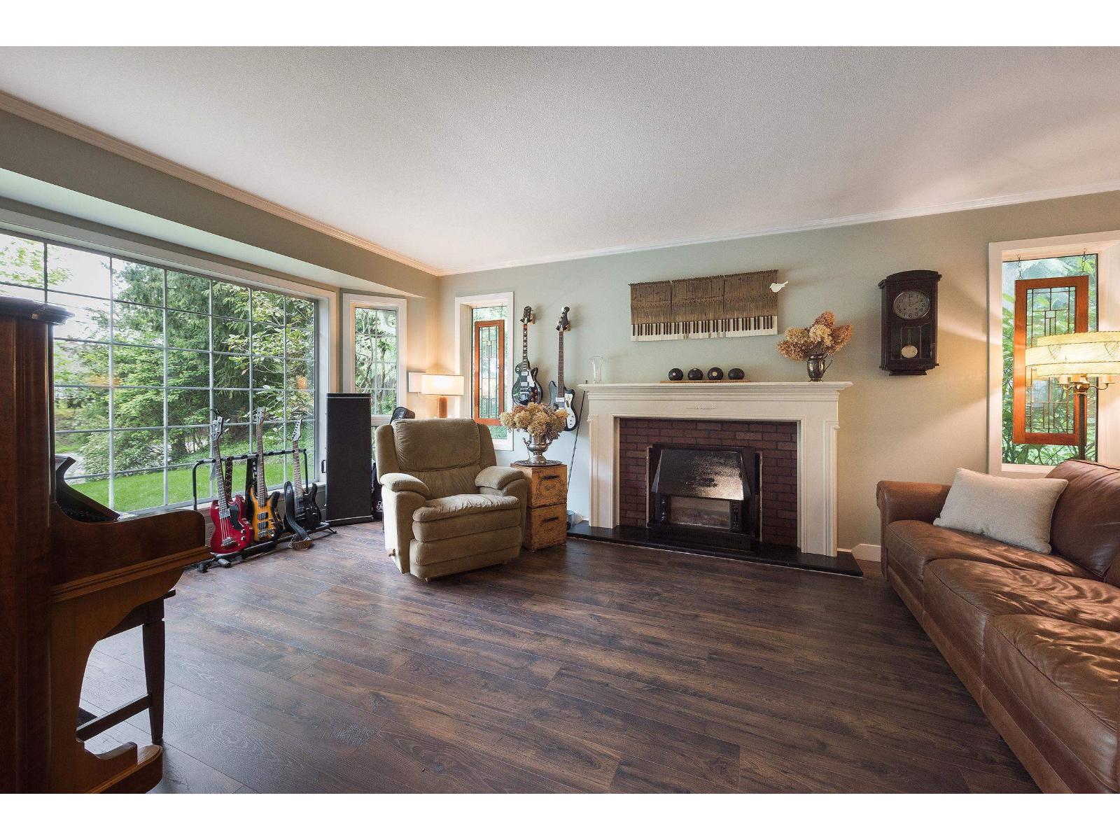 52394 YALE ROAD|Rosedale