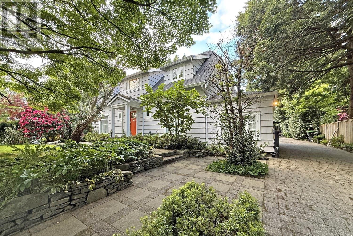 3161 W 43RD AVENUE