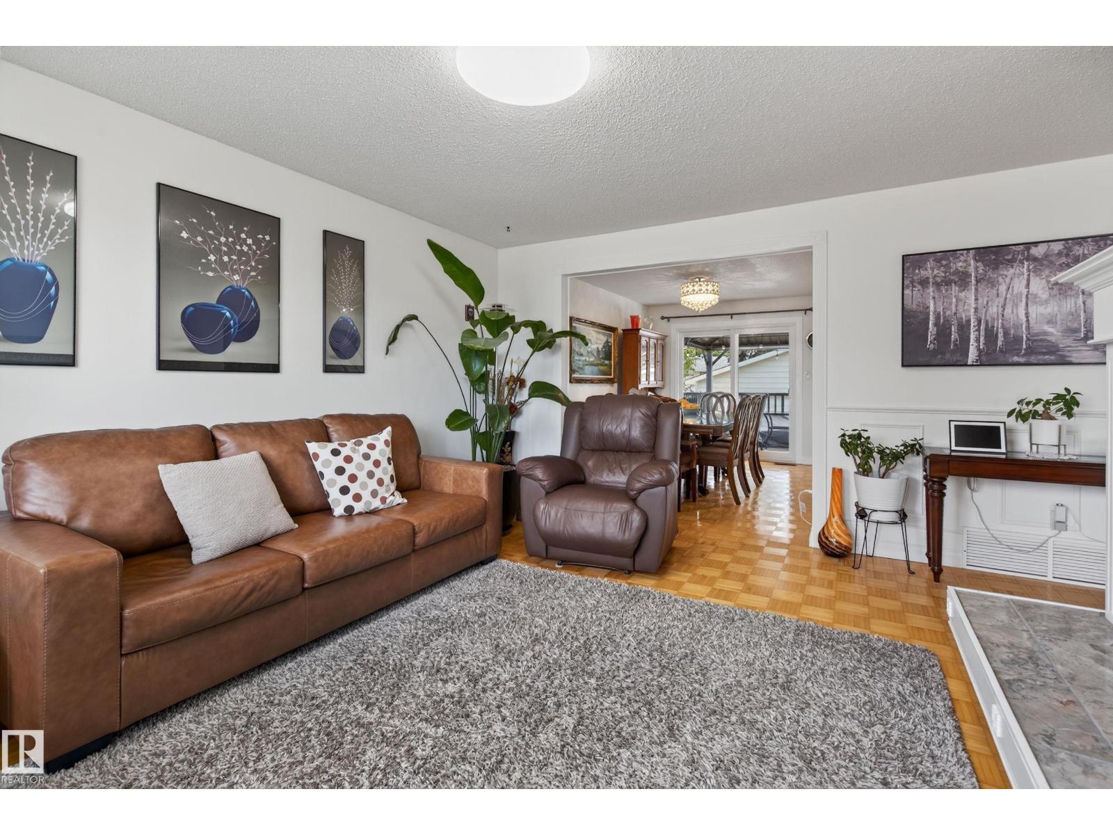 18509 92A AV NW