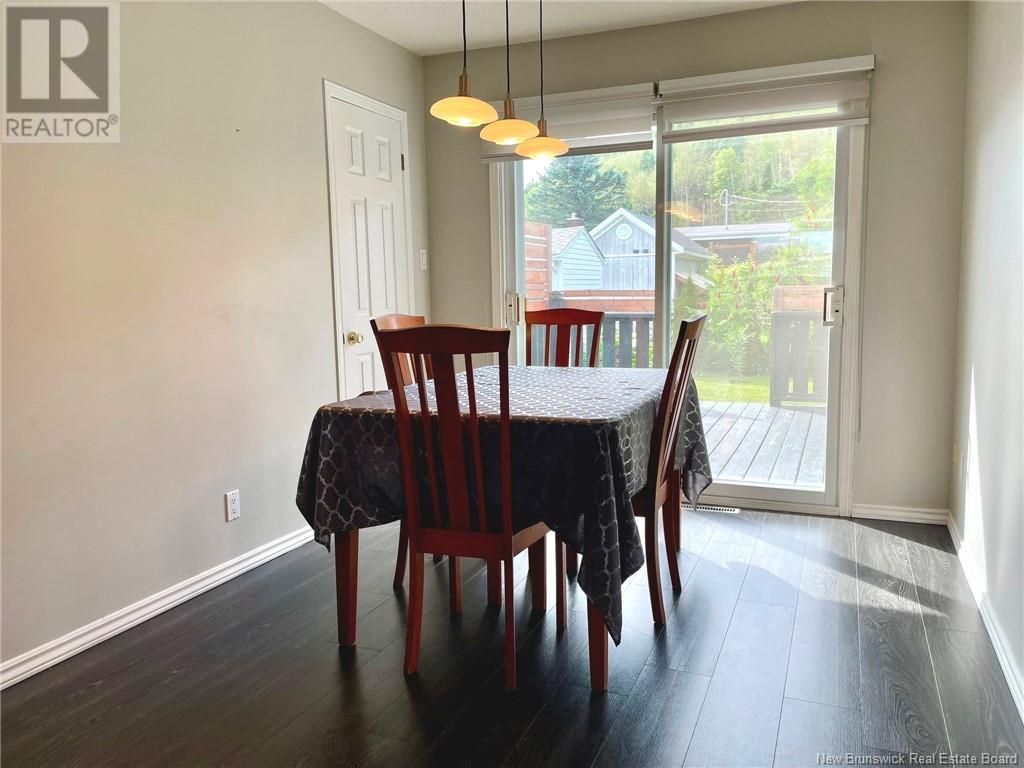 280 Du Pouvoir Road