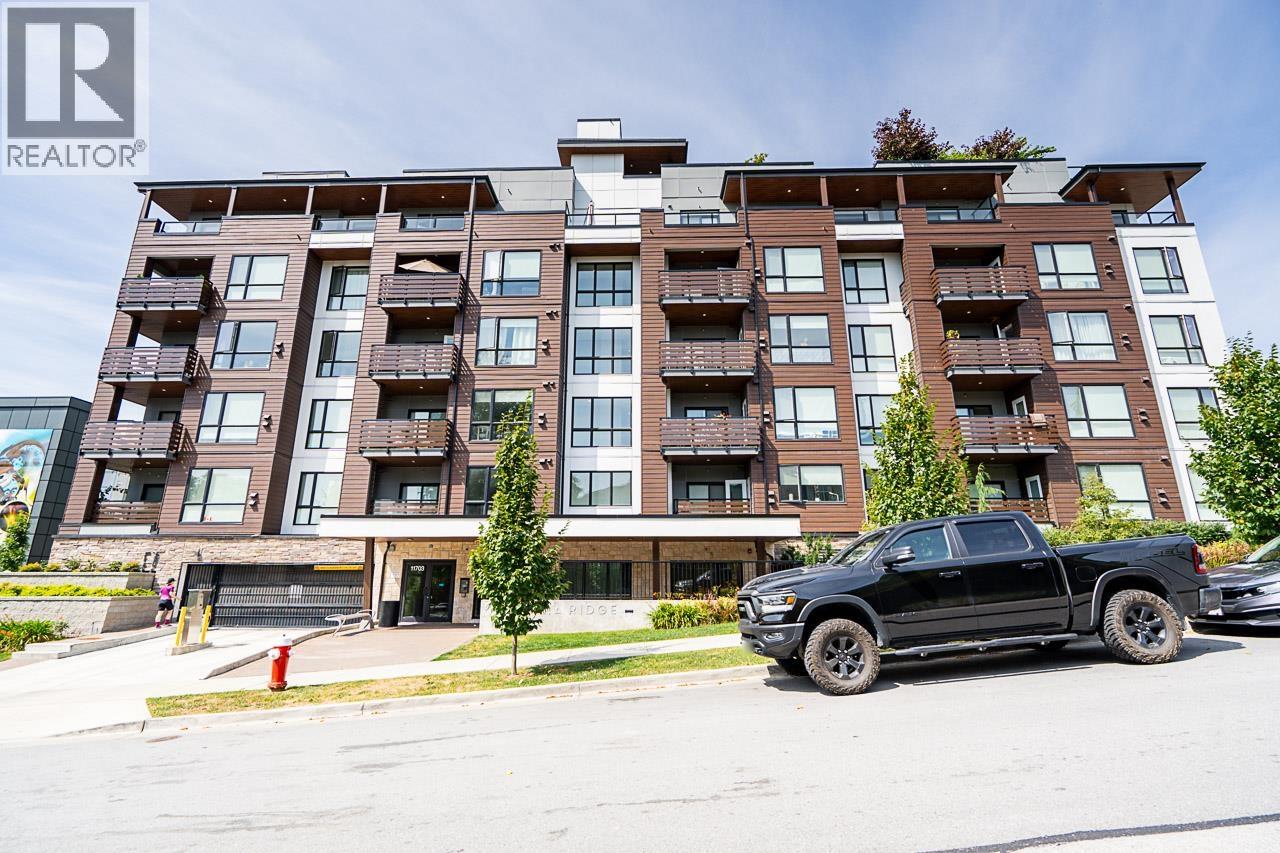 405 11703 FRASER STREET