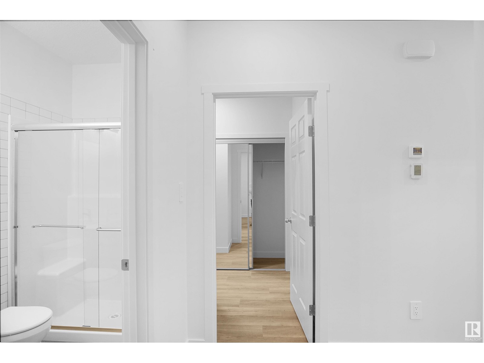 6304 KING WD SW
